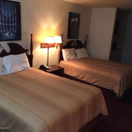Meridian Inn Oklahoma City Airport מראה חיצוני תמונה