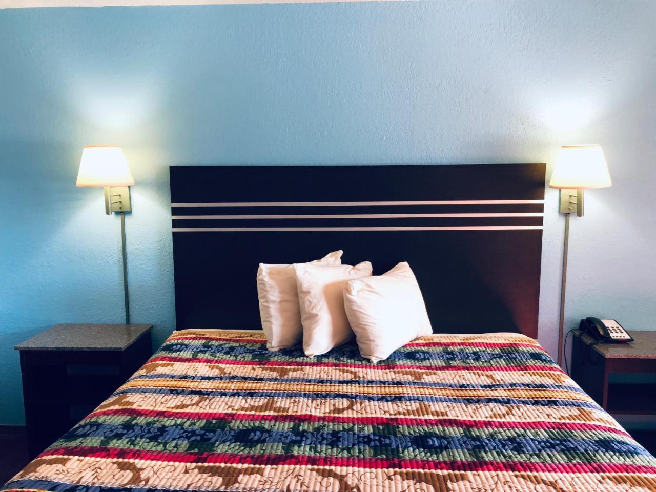 Meridian Inn Oklahoma City Airport מראה חיצוני תמונה