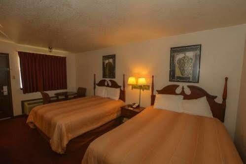 Meridian Inn Oklahoma City Airport מראה חיצוני תמונה